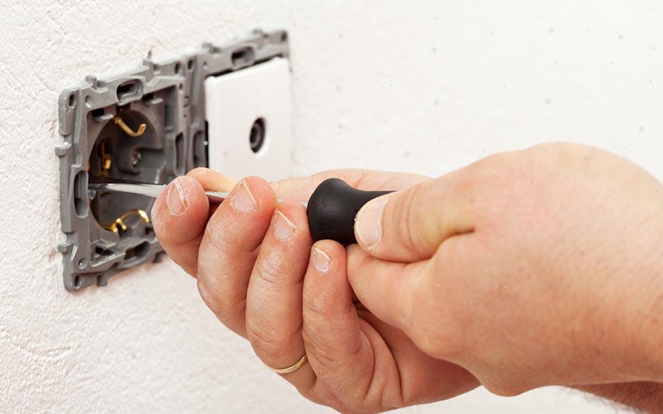 cherche électricien pas cher Suresnes